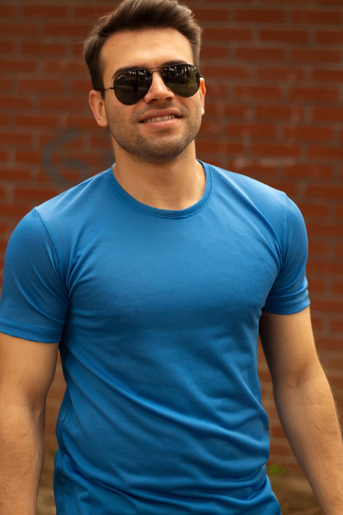 Erkek Açık Mavi Basic Rahat İnce Petek Kumaş Spor Tshirt 22ETSHPORT