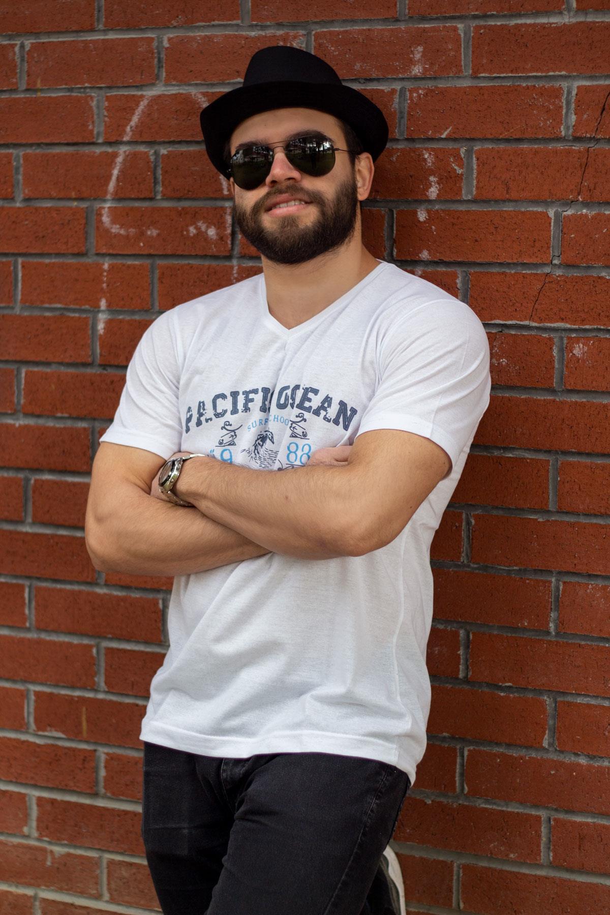 Beyaz Slim Fit Pacific Ocean Yazılı Kısa Kollu V Yaka Erkek Tişört 21ETSHPSCF