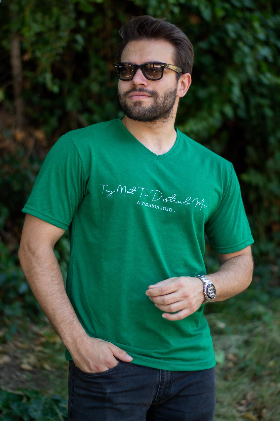 Erkek Yeşil El Yazısı İmza Baskı Kısa Kollu V Yaka Erkek T-Shirt 23ETSHVYAZ