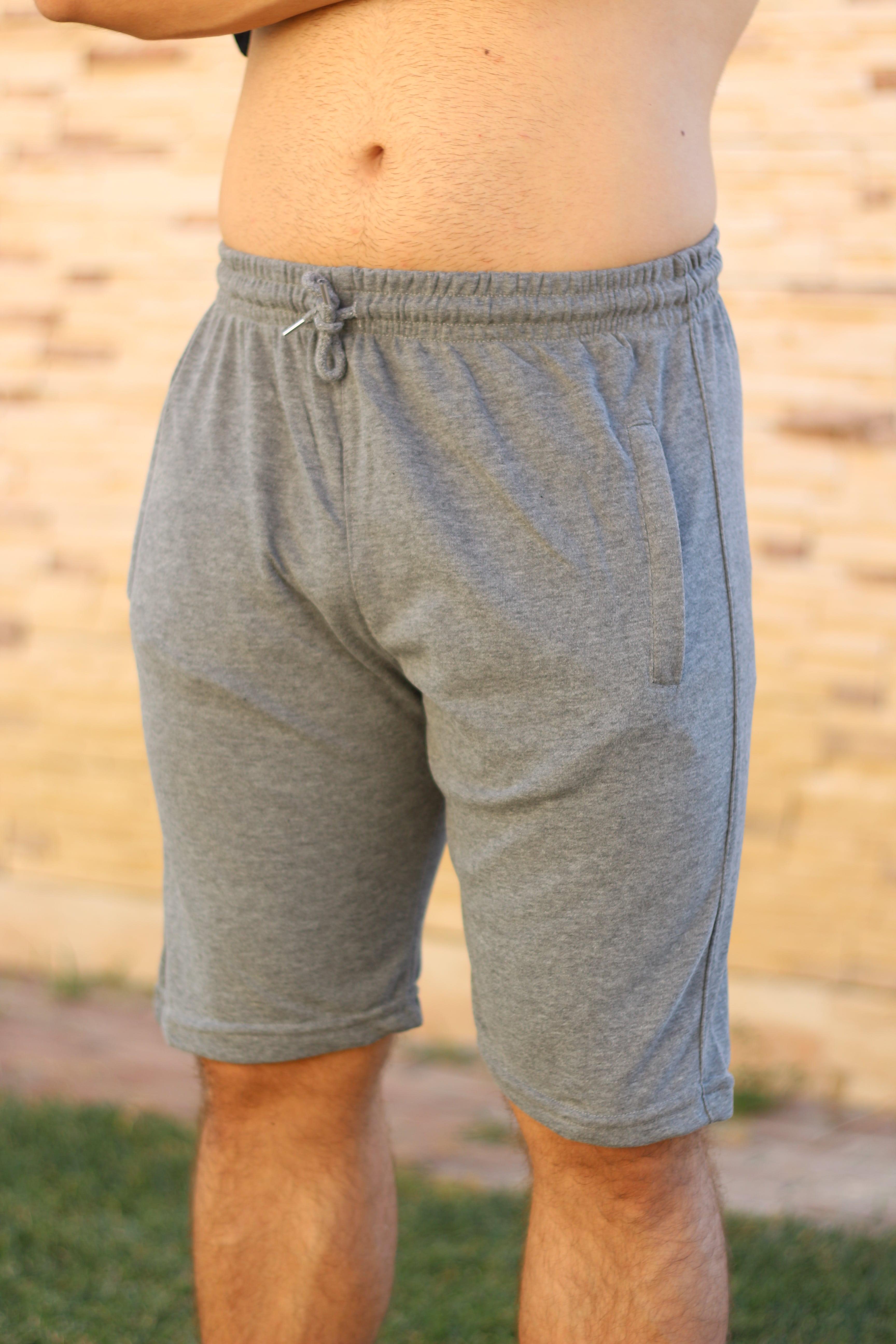 Erkek Gri Basic Düz Fermuarlı Cep Şort 22ESRTH284