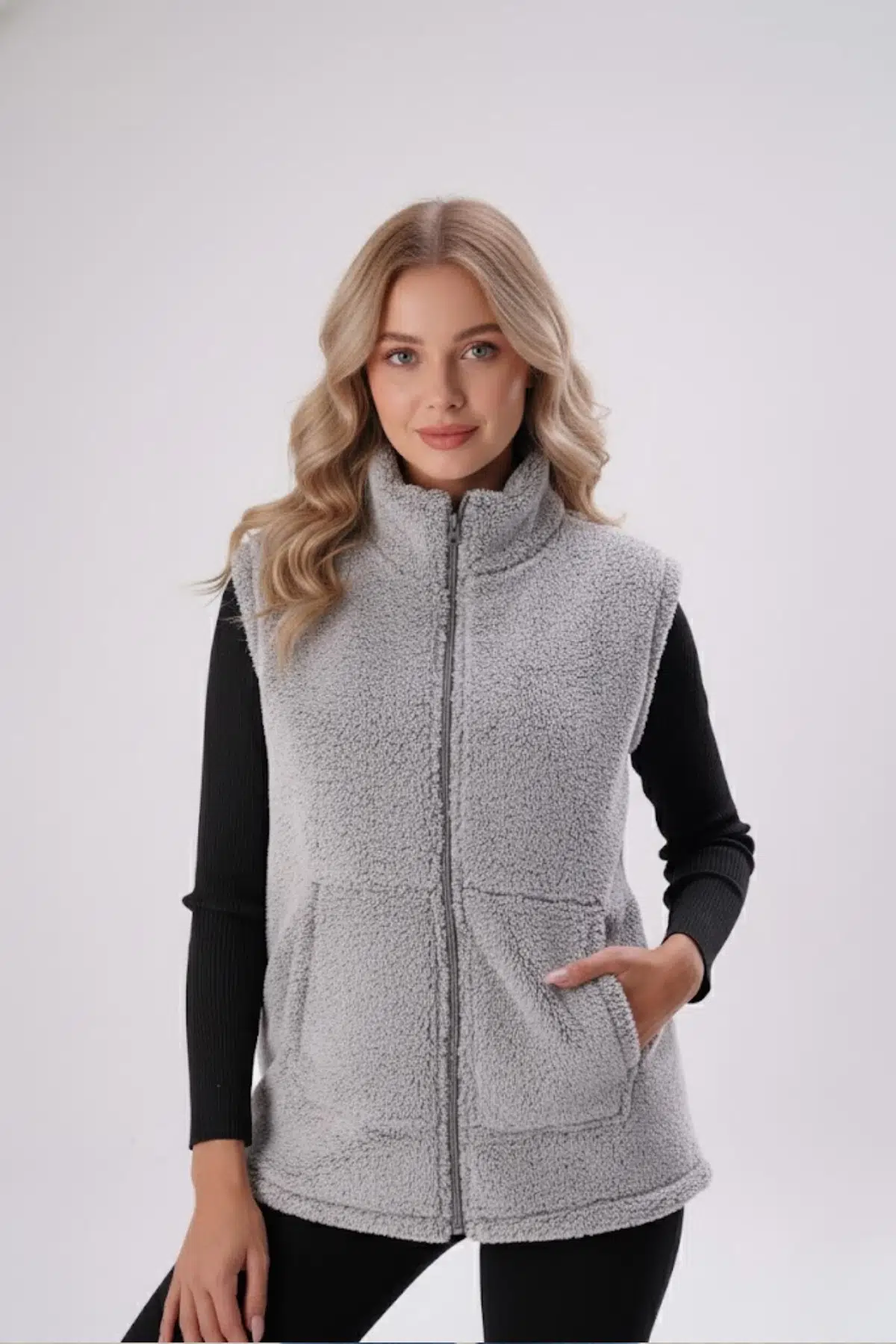 Kadın Gri Melanj Dik Yaka Kalın Peluş Fermuarlı Yelek 24KYLKK215