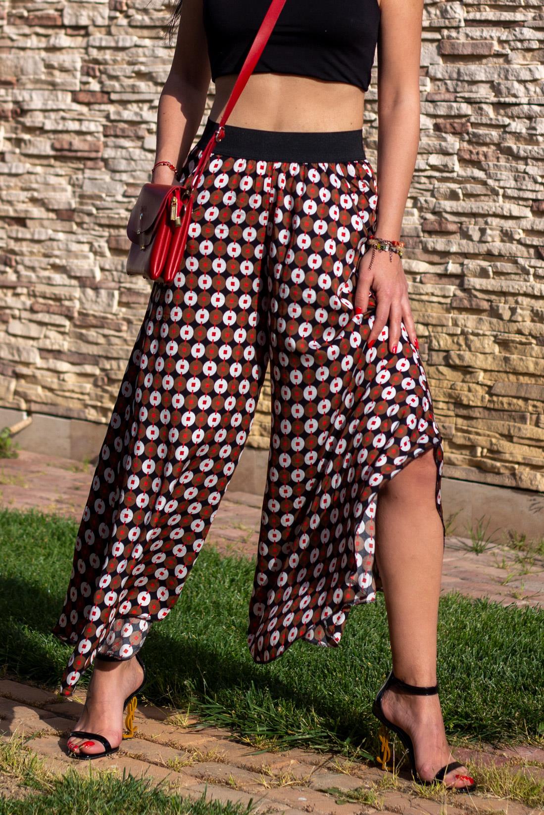 Kadın Kırmızı Beli Lastikli Alaçatı Model Kulaklı Puantiyeli Şalvar 22KPNTPACA