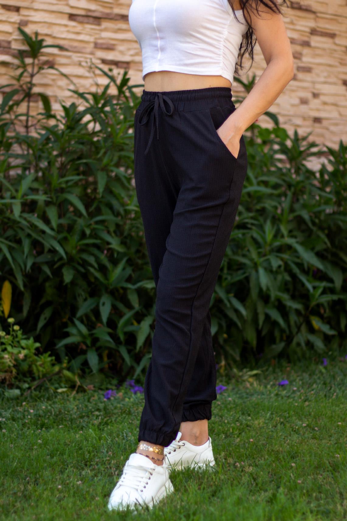 Kadın Siyah Bürümcük Jogger Pantonlon Eşofman Altı 23KPNTK119