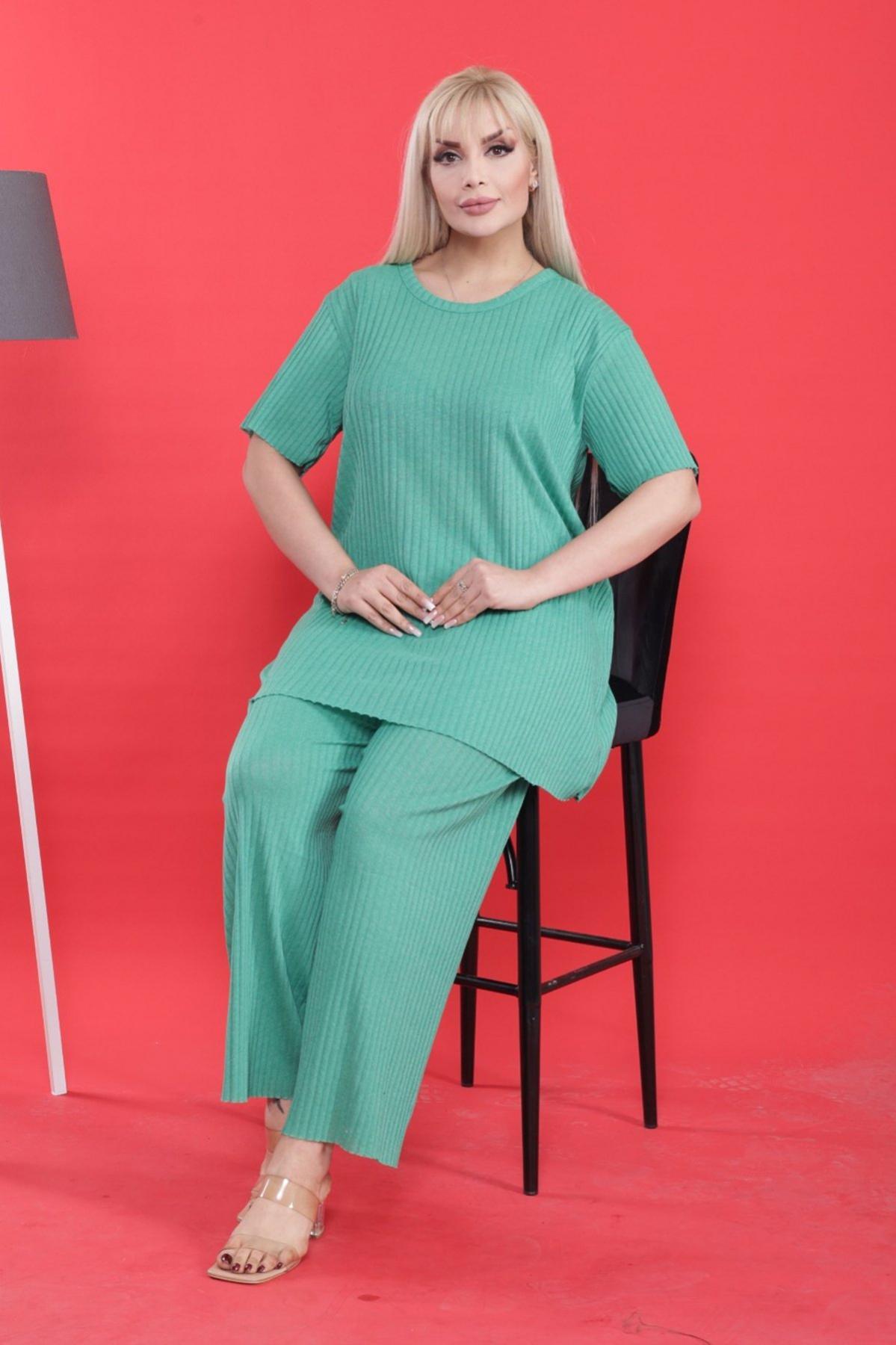 Kadın Yeşil Büyük Beden Battal Pamuk Düz Pijama Takımı 23KPJTKUKU