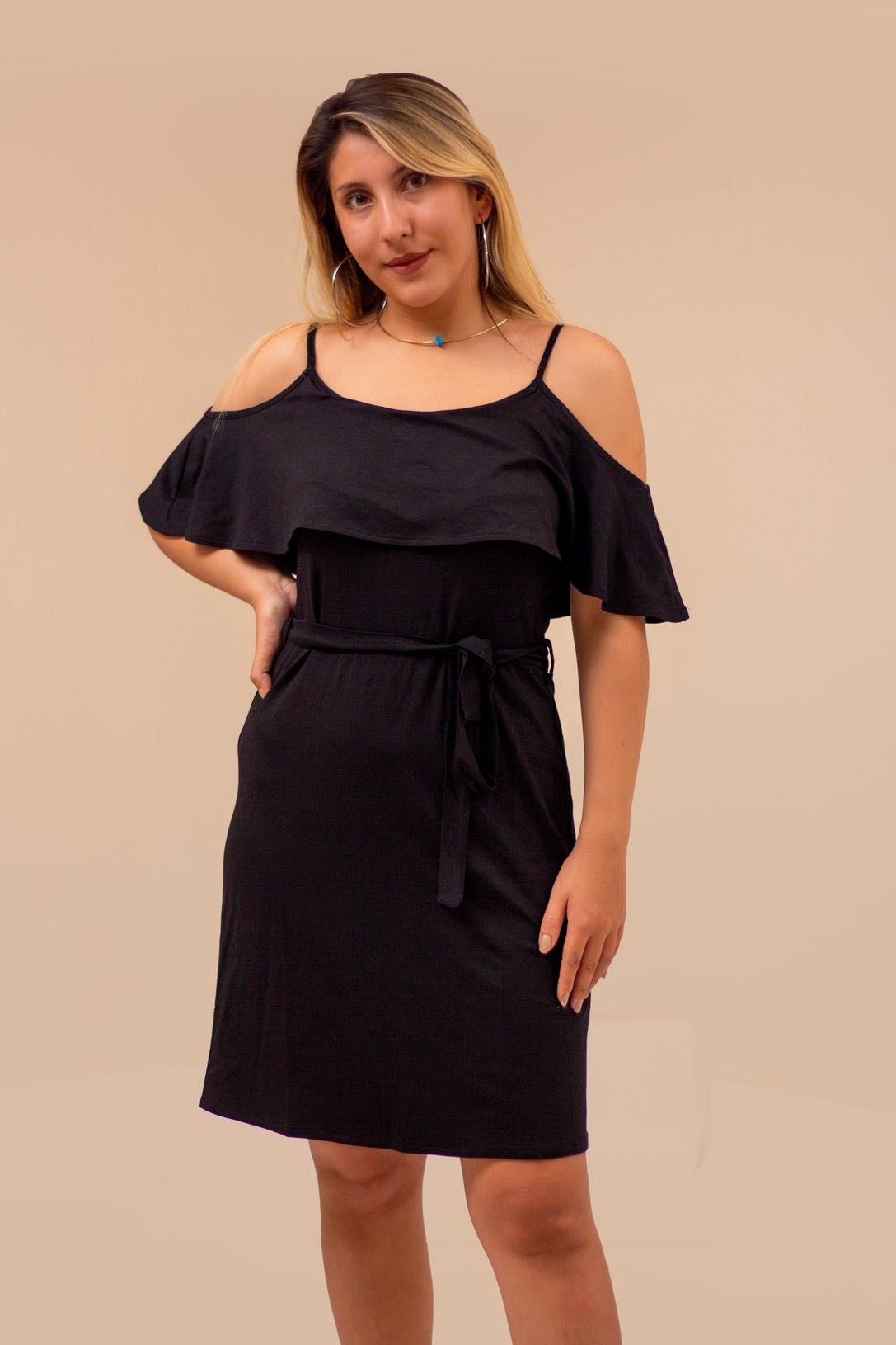 Siyah Düz İp Askılı Madonna Yaka Kuşaklı Elbise 22KELBASPA